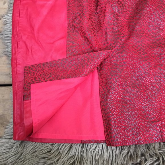 Rumors n' Gossyp 1980s vintage red leather pencil skirt w/pockets - size… - Picture 5 of 11